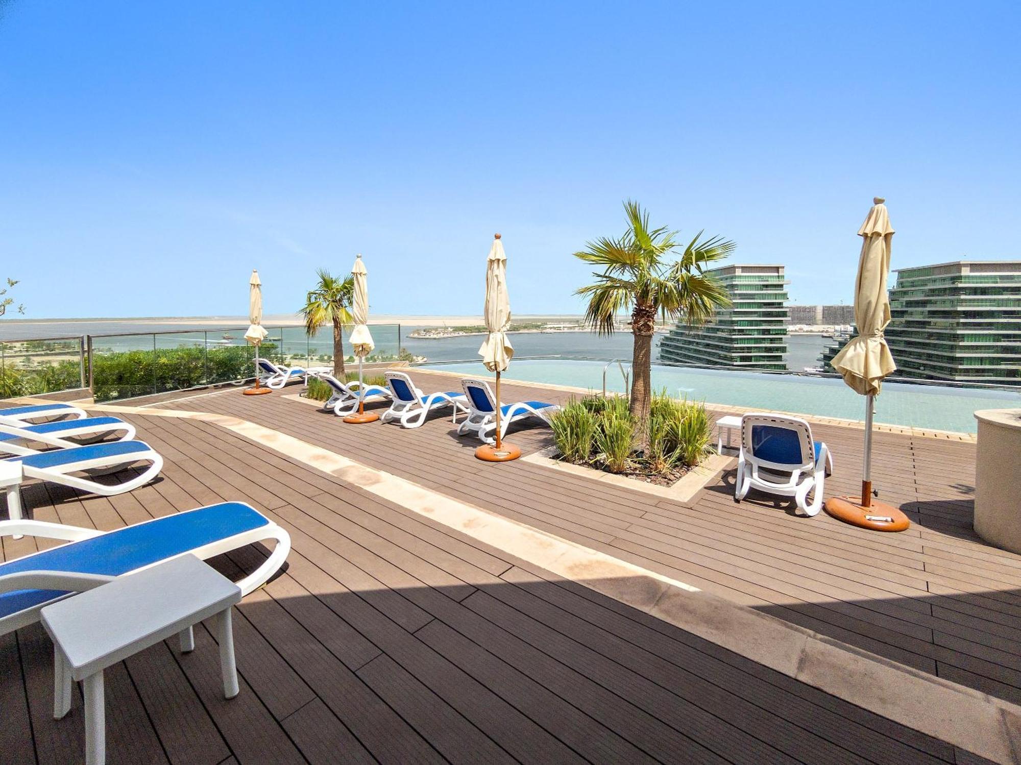 Apartment Silkhaus Exclusive At Al Rahah Creek Abu Dhabi
