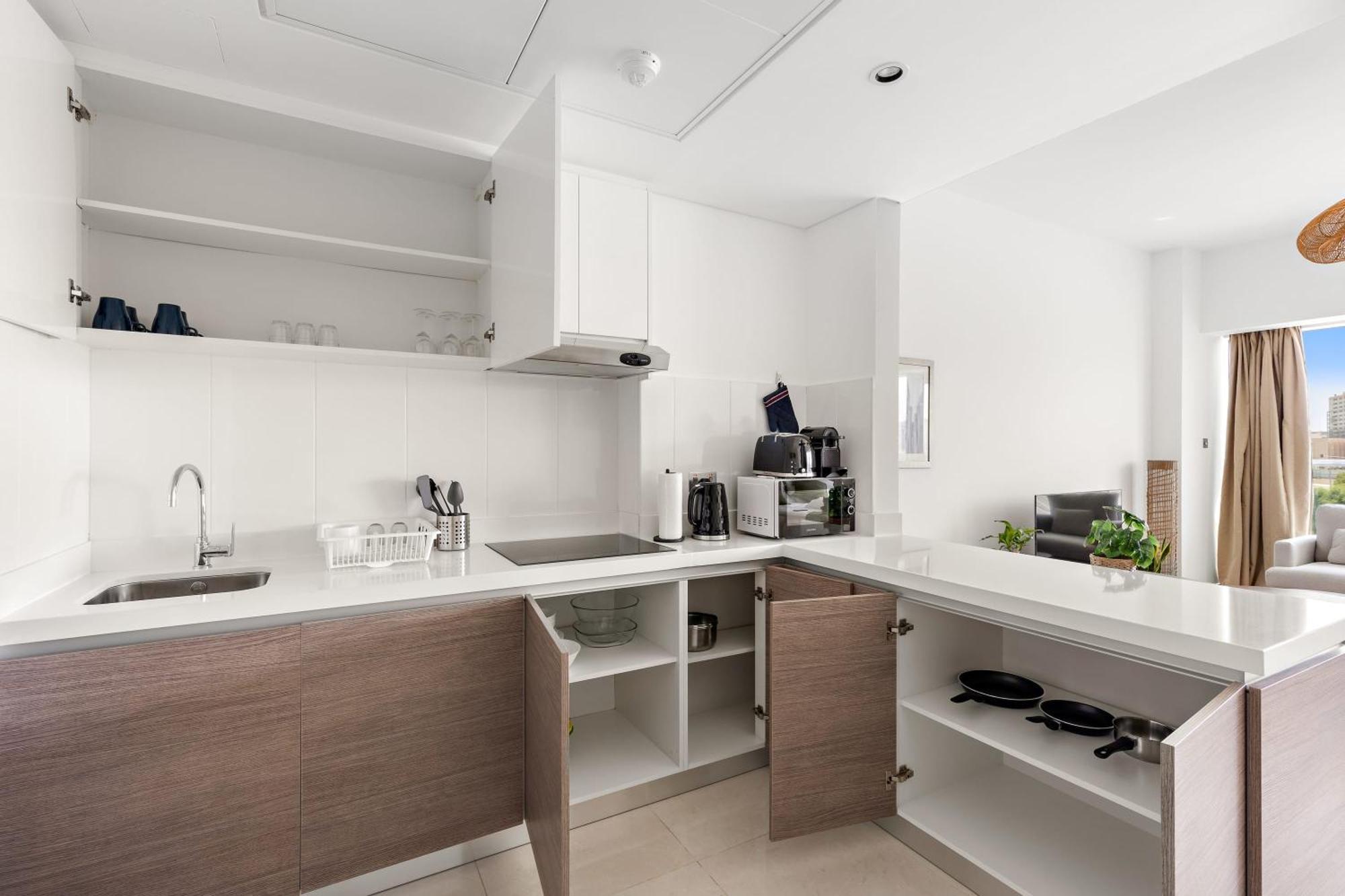 Silkhaus Exclusive At Al Rahah Creek Apartamento